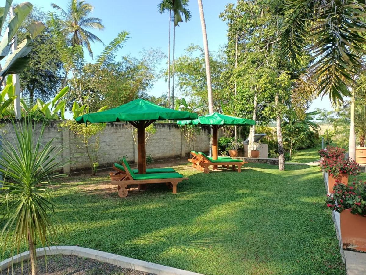 Avalon Village Resort Induruwa Exterior photo